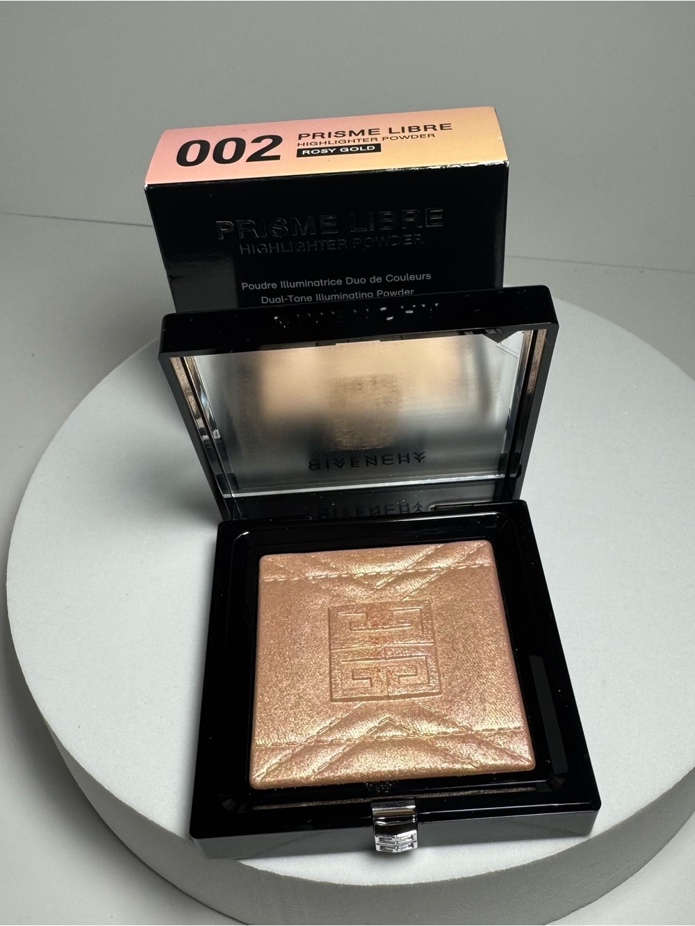 Givenchy Pink-Gold Illuminating Highlighter Compact 002 Limited